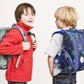 Как выбрать рюкзак для первоклассника: советы родителям